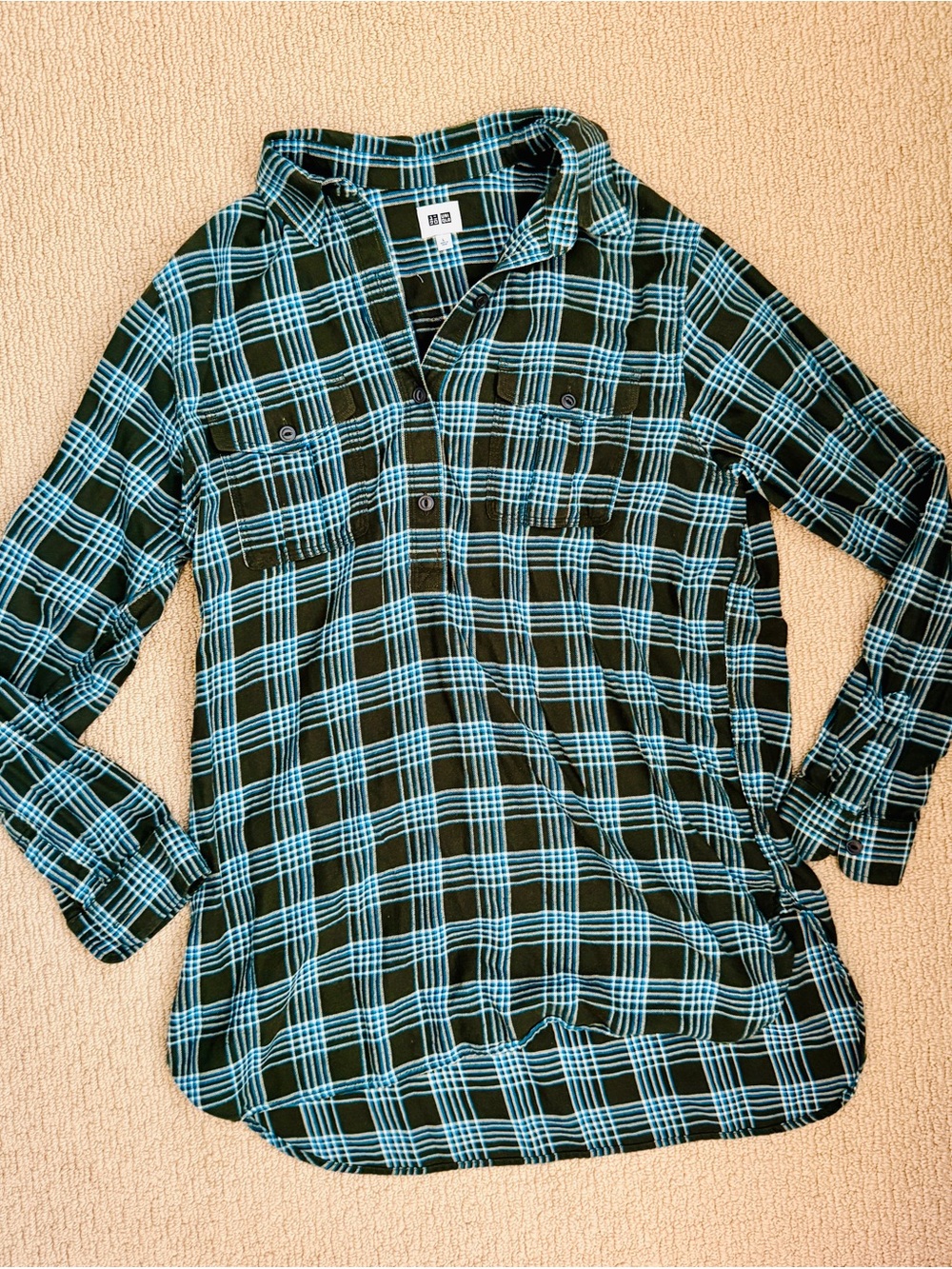 Uniqlo Green and Blue Plaid Button Front Shirt